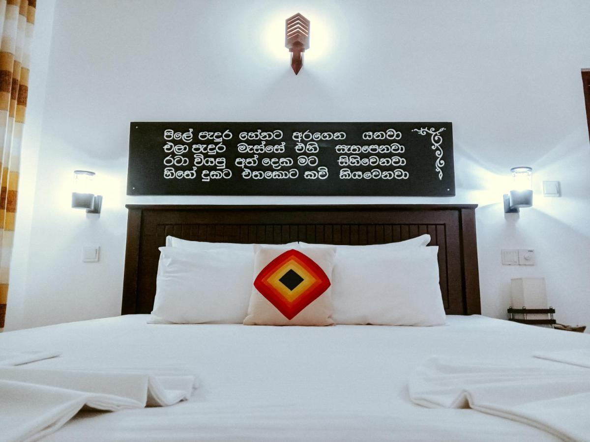 Aliya Aliya Hikkaduwa Hotel Buitenkant foto